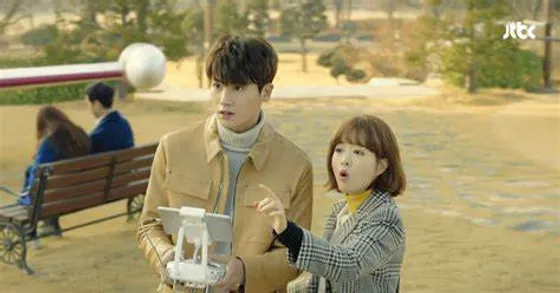 Park Bo Young and Park Seo Joon's Couple Picture Goes Viral, Sparks Park Hyung Sik Speculations