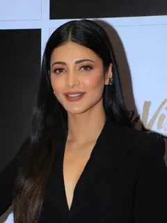 Shruti Haasan crosses 20M on Instagram Thanks to her fan for immense love and support