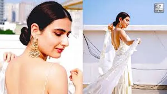 Fatima Sana Shaikh looks like a million bucks in ethnic attire, check out her images!