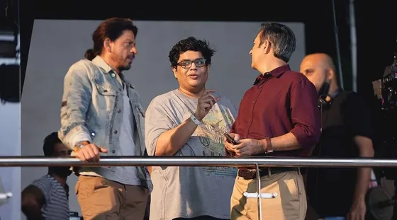 Shah Rukh Khan Takes Just 10 Minutes To Understand A Show Script: Tanmay Bhatt