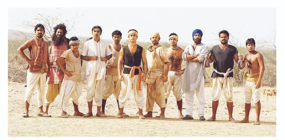 The team of Lagaan to re-unite at Aamir Khan’s residence to celebrate the 21 years of ‘Lagaan’ today
