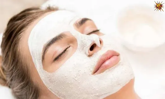 We all desire of having skin like our celebrity beauties! But do you know the important part of their skincare? Check out these top 6 face masks recommended by celebrities!