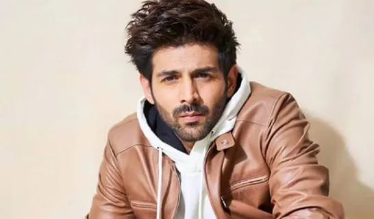 On Friday night, Kartik Aryan stepped out to visit four pubs in the city.