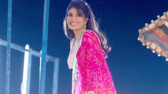 Jacqueline Fernandez begins countdown for Bachchhan Paandey, shares unseen BTS stills with Akshay Kumar from the sets