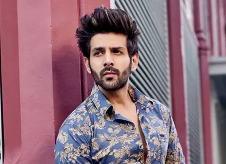 From delicious street food to scenic rivers, Kartik Aaryan is having a 'Dam good time' in Europe with his team!