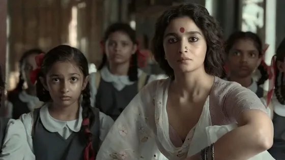 3rd Weekend Box Office - Alia Bhatt's Gangubai Kathiawadi Is One Dark Horse