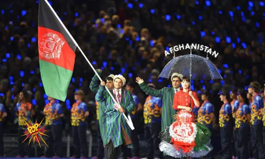Tokyo Volunteers Wave Afghanistan Flag at Paralympics as Their Athletes are Imprisoned