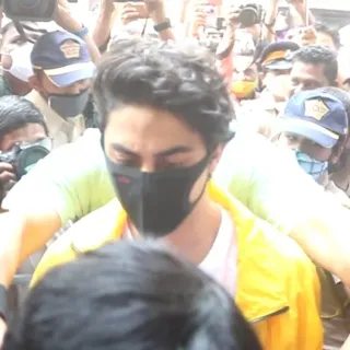 Aryan Khan arrives at the NCB office for his first weekly attendance after bail!