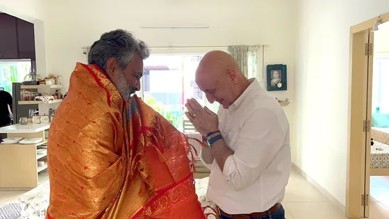 Anupam Kher presents SS Rajamouli with traditional shawl as 'RRR' director invites him over lunch