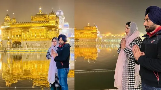 'Kali Jotta': Neeru Bajwa, Satinder Sartaaj pay obeisance at Golden Temple Amritsar