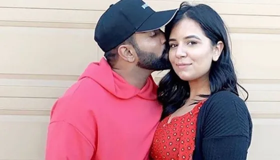 Dilpreet Dhillon And Aamber Dhaliwal Speak Up About Their Split Up On Social Media. Watch