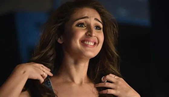 Vaaste: Dhvani Bhanushali Becomes The Only Indian Pop Icon To Get Fastest 1 Billion Views