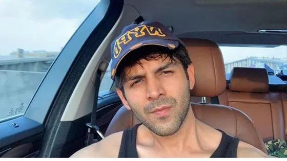 Kartik Aaryan reveales the love of his life; promises to be together for life