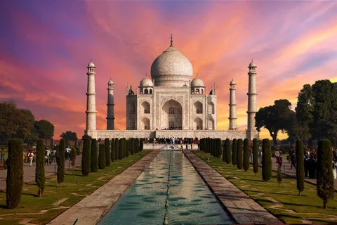 India's Travel Industry to Reach $23.72 bn This Year
