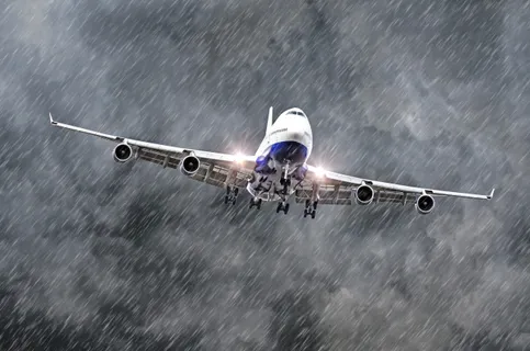 Thunderstorm delays 20 flights in Kolkata