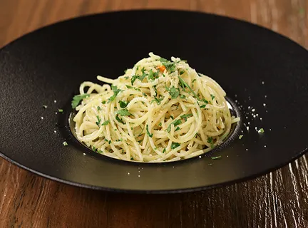 Chilli Garlic Spaghetti- SK Khazana