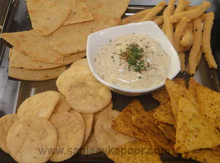 Cheesy Chaat Dip with Crispies