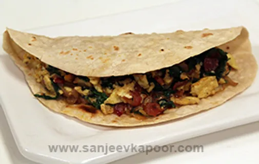Bacon Spinach and Egg Wrap