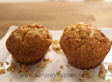 Walnuts and Carrot Cup Cakes