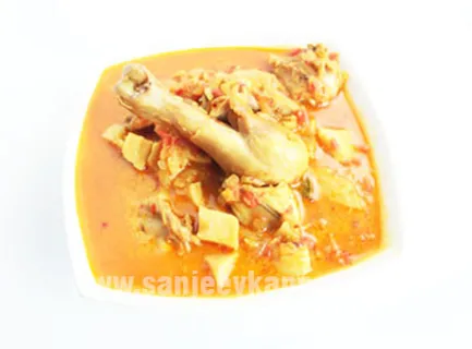 Chicken With Bamboo Shoots