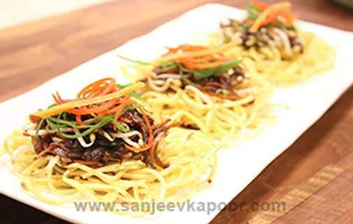 Cantonese Style Pan Fried Noodles