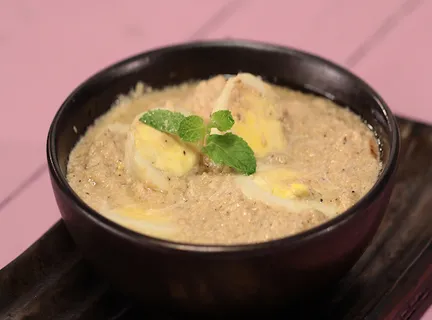 White Egg Curry 