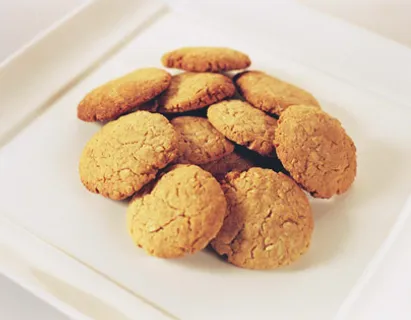 Peanut Butter And Oatmeal Cookies