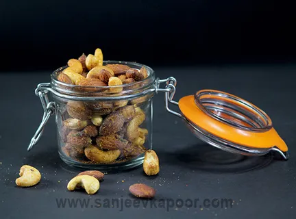 Lacquered Nuts