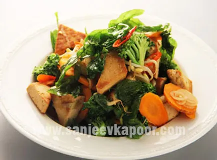 Stir Fried Vegetables with Chilli and Basil