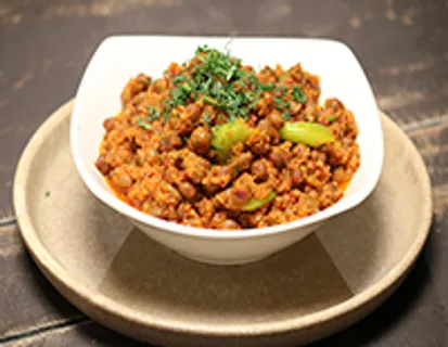 Kala Chana Coconut Curry- Sk Khazana