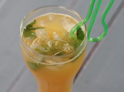 Peach Iced Tea 