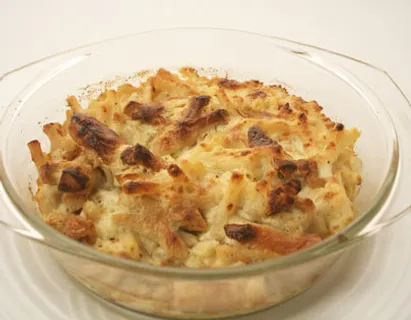 Macaroni and Cheese with Sausages
