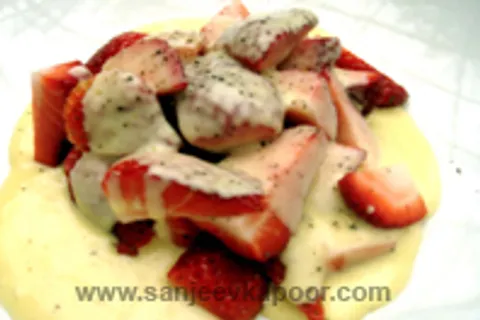 Strawberries In Sauce Anglaise