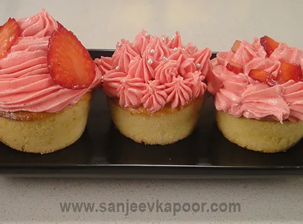 Strawberry Fairy Cakes