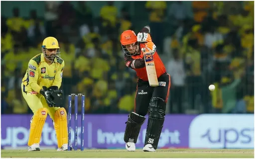 CSK vs SRH: हैदराबाद ने चेन्नई को दिया 135 रन का लक्ष्य, जडेजा को तीन सफलता