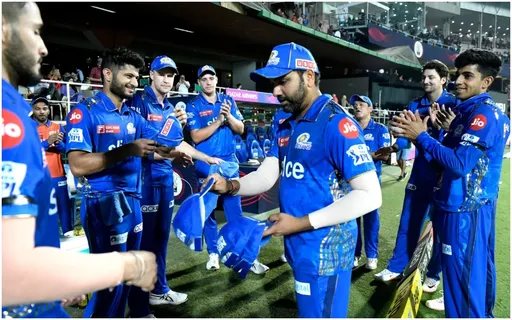 RCB vs MI: हार के बाद गेंदबाजों पर बरसे Rohit Sharma, लगा दी क्लास