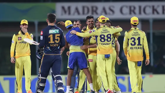 CSK vs GT: 10वीं बार फाइनल में पहुंची चेन्नई सुपर किंग्स, गुजरात को 15 रन से हराया