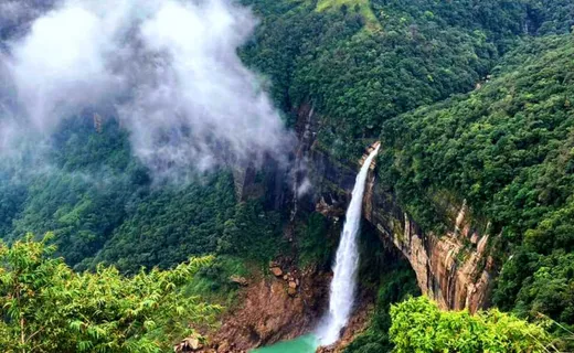 Cherrapunji Tourist Places: Unforgettable Experiences Await in the Land of Rain