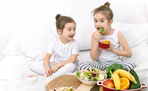 The Ultimate Guide to Providing Healthy Food for Kids: Tips and Tricks for Parents