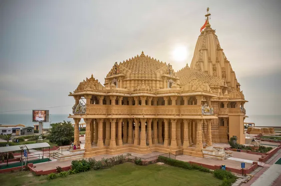 Somnath temple - Wikipedia