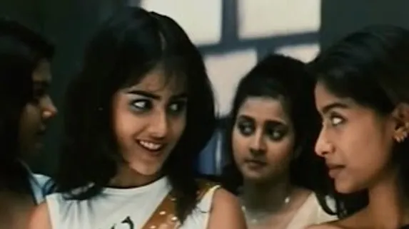 Boys Telugu Movie Part 04/14 || Siddharth, Genelia D'Souza, S.Thaman ||  Shalimarcinema - YouTube