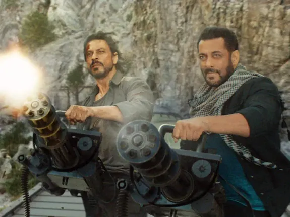 Tiger vs Pathaan: Salman Khan & Shah Rukh Khan-starrer 'Tiger vs Pathaan'  filming to begin in January 2024 - The Economic Times