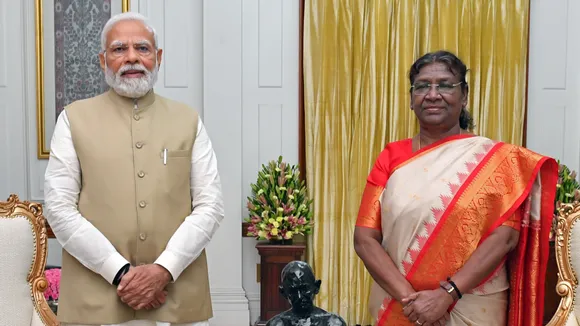 President Murmu, PM Modi send felicitations on Singapore's National Day