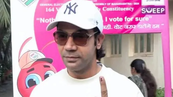 Maharastra Elections 2024 stars vote akshay kumar rajkummar kartik aaryan Ritesh Deshmukh Genelia ali fazal