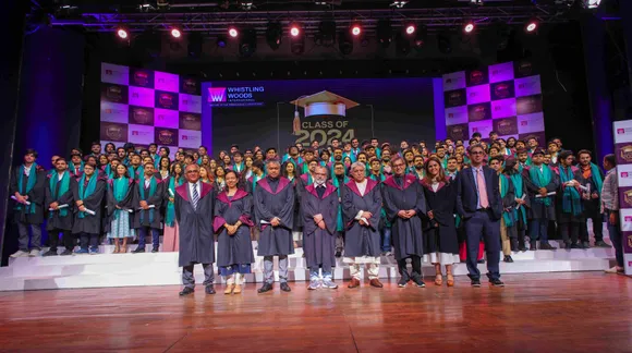 The dignitaries with the graduating class of 2024
