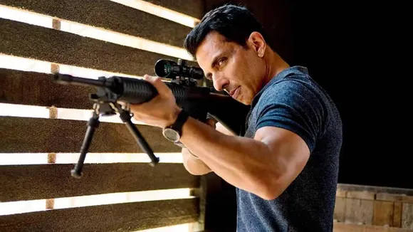 Fateh review: Sonu Sood's directorial debut is a mix of intense gore and  shallow narrative - The Week