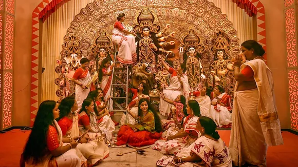 Durga Puja 2022: When is Durga Puja? Know all about the date, significance,  history, shubh muhurat, and celebrations - Hindustan Times