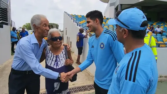 Sir Garfield Sobers Epic Reaction after Meeting Shubman Gill in Barbados