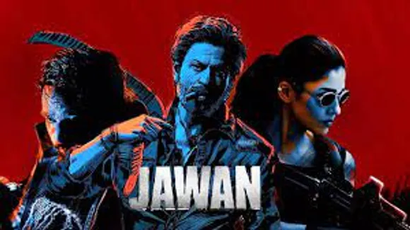 Shah Rukh Khan Fans Flock to Gaiety Galaxy in Mumbai to Celebrate Jawan's Monumental 1000 Crores Box Office Triumph!