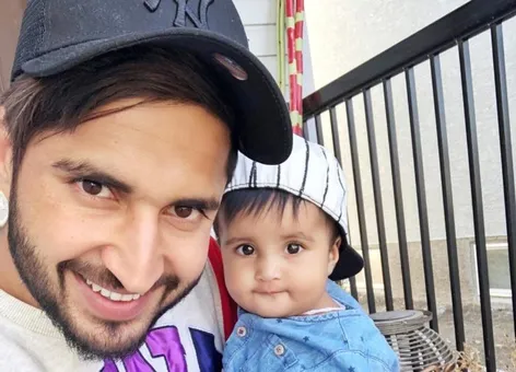 Jassie Gill Candid With His Love Makes For A Cute Picture